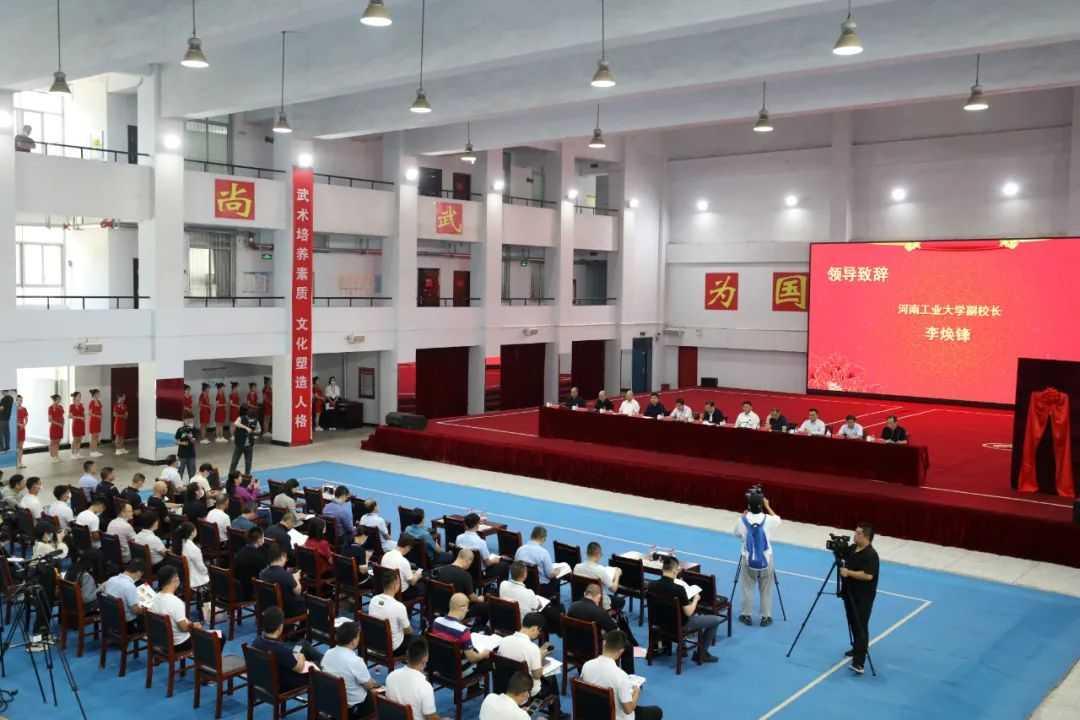 欲钱看半斤对八两打一精准生肖请全面释义、解释与落实、定量解答解释落实